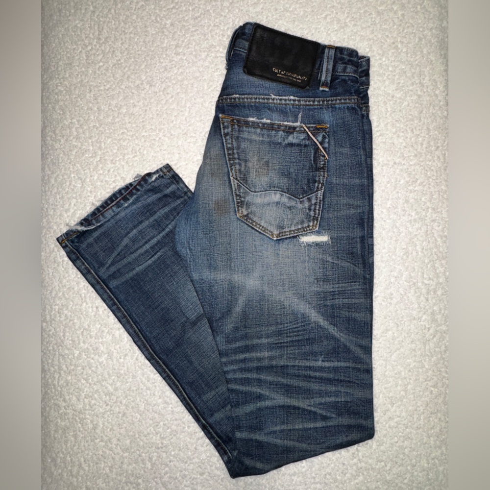 Cult of Individuality Men's Distressed Blue Jeans